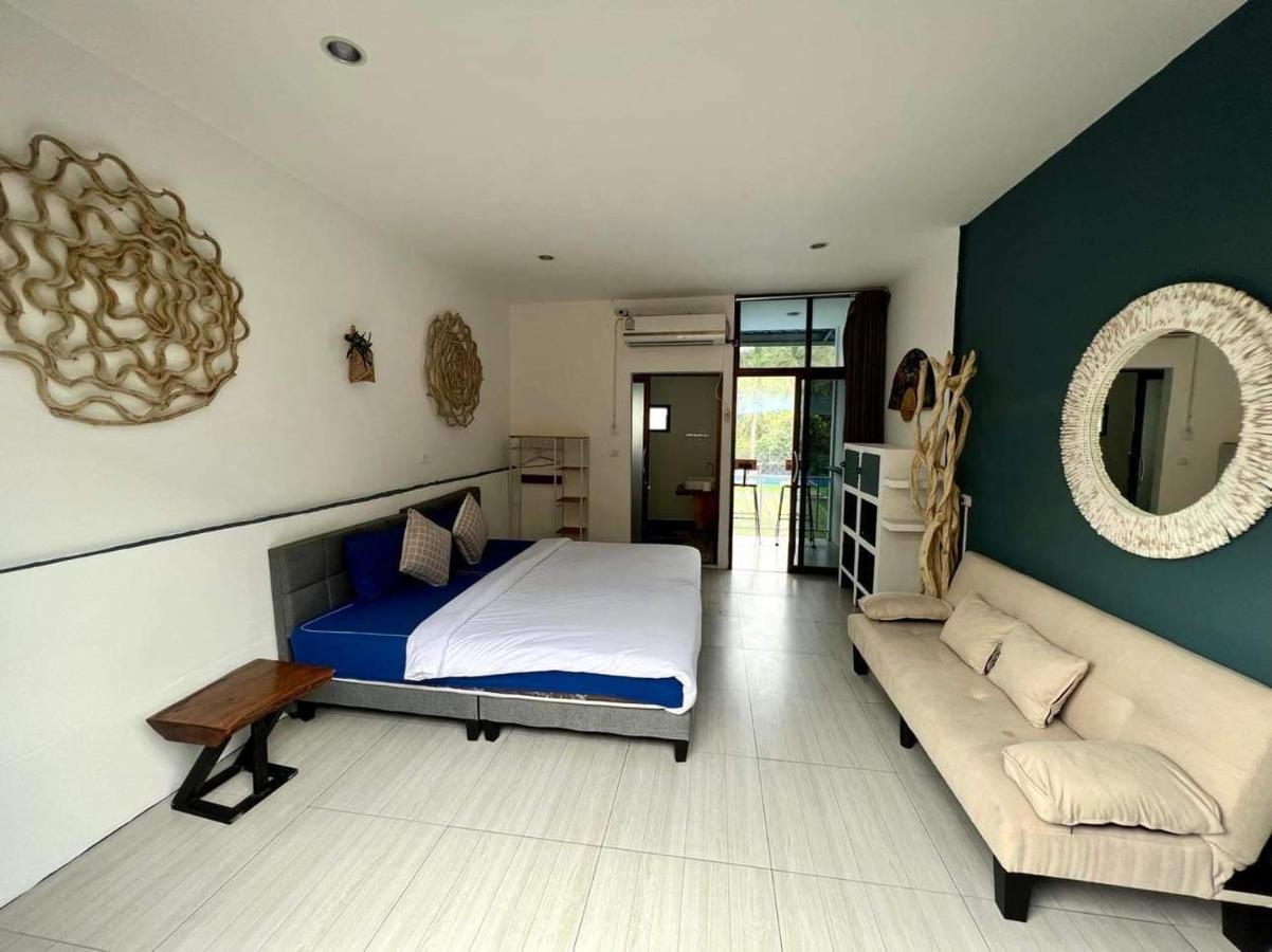 Phangan Padel Club Hotell Baan Tai Exteriör bild