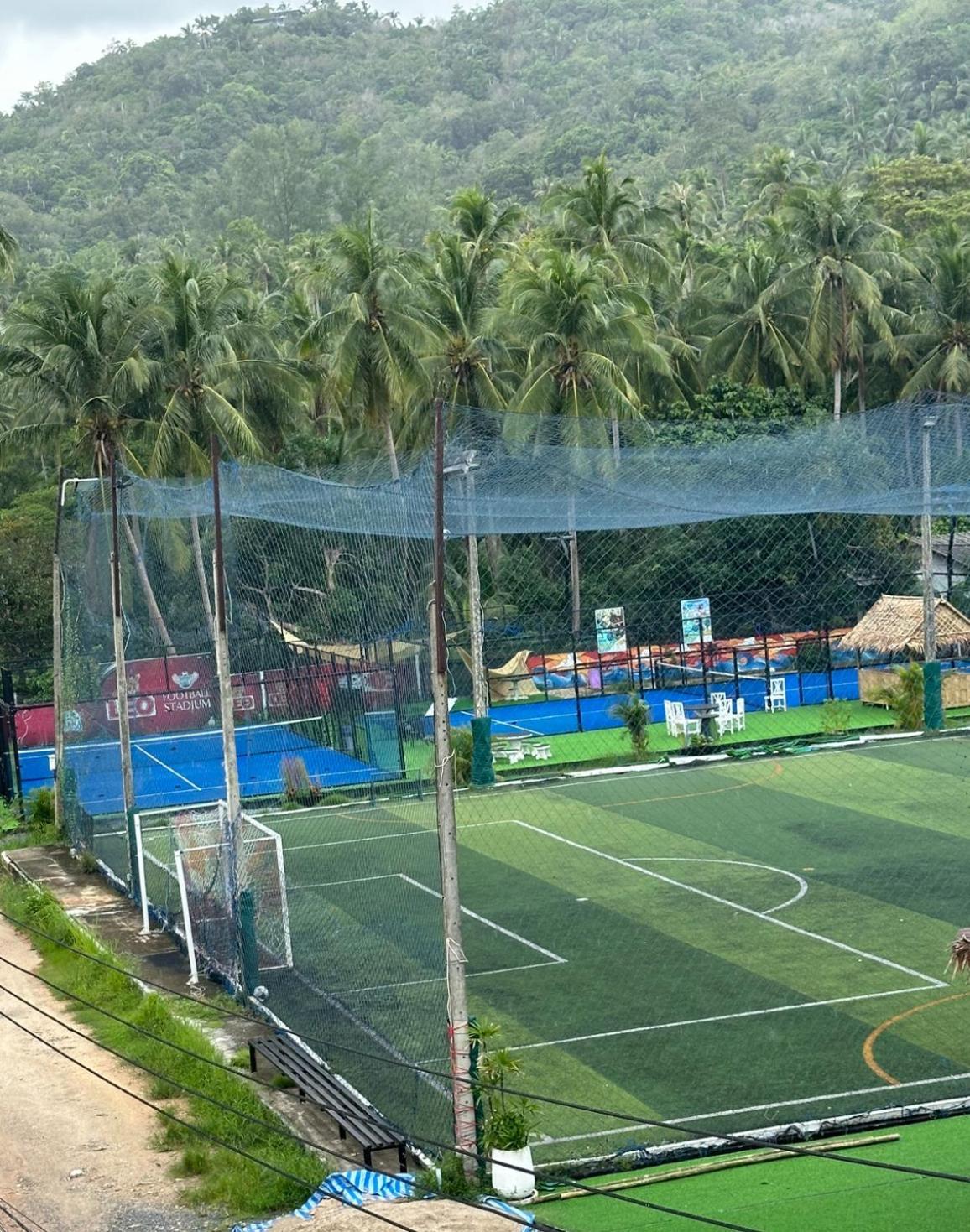 Phangan Padel Club Hotell Baan Tai Exteriör bild